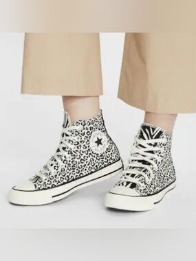 🖤NIB🖤 CONVERSE Chuck Taylor All Star High 'Animal Mix'